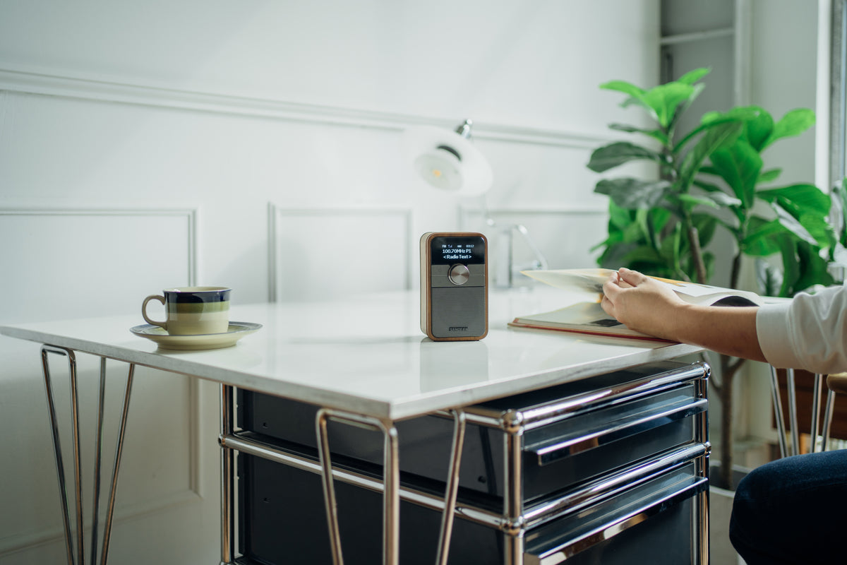 Sangean DDR-8 DAB+ Genopladelig Radio med BT