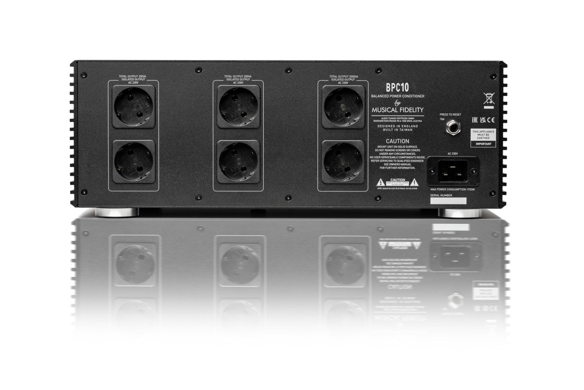 Musical Fidelity Bpc 10 Black (Balanced Power Conditioner) - Int