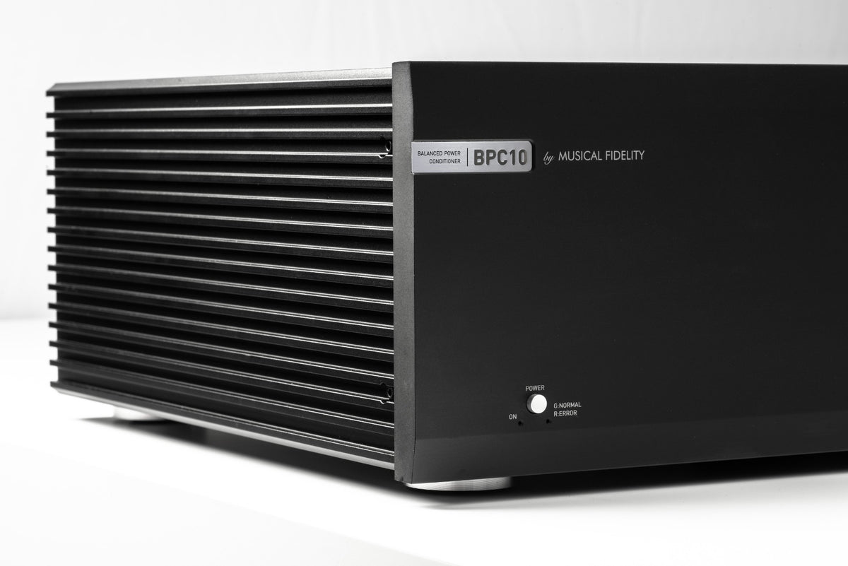 Musical Fidelity Bpc 10 Black (Balanced Power Conditioner) - Int