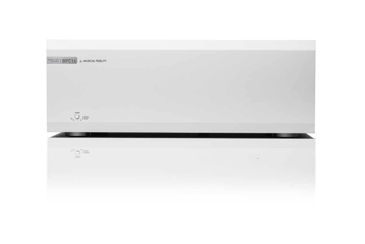 Musical Fidelity Bpc 16 Silver (Balanced Power Conditioner) - Int