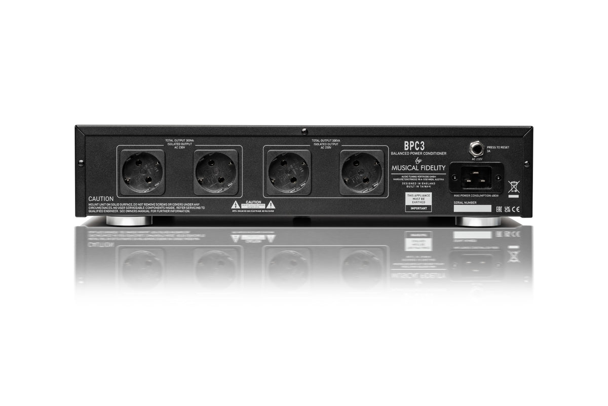 Musical Fidelity Bpc 3 Black (Balanced Power Conditioner) - Int