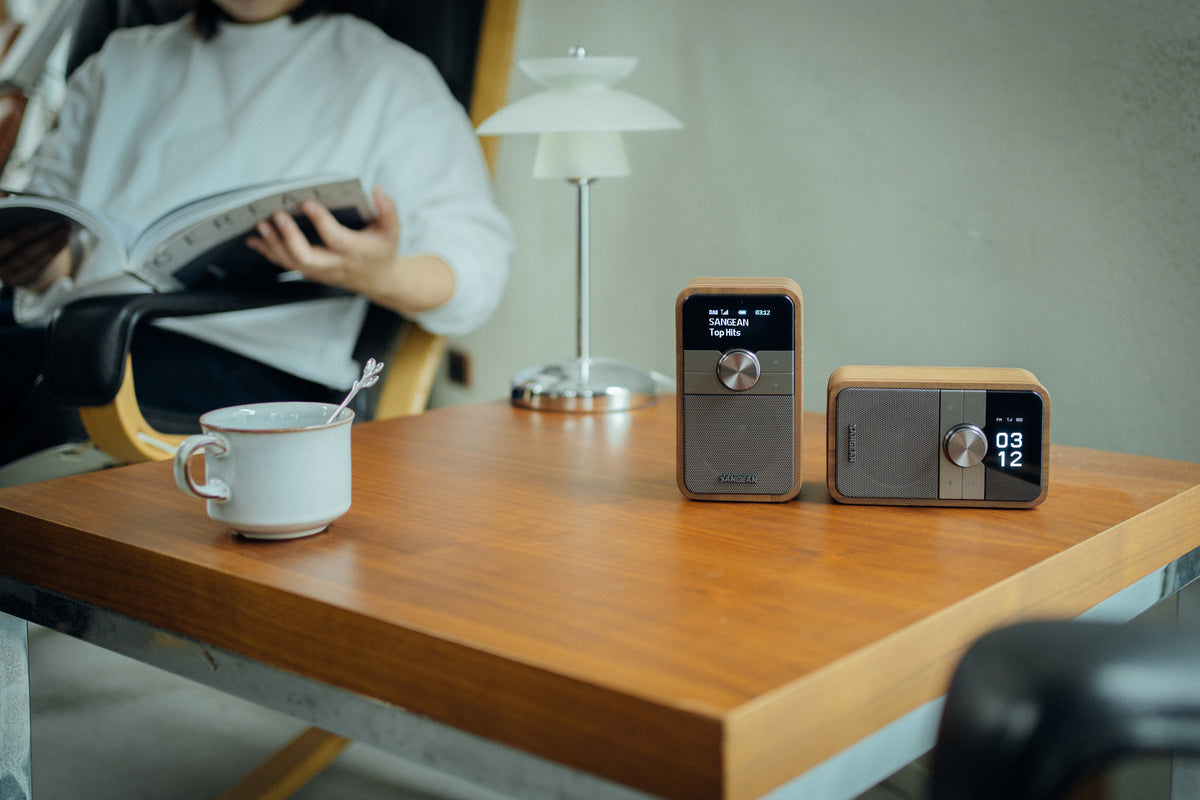 Sangean DDR-8 DAB+ Genopladelig Radio med BT