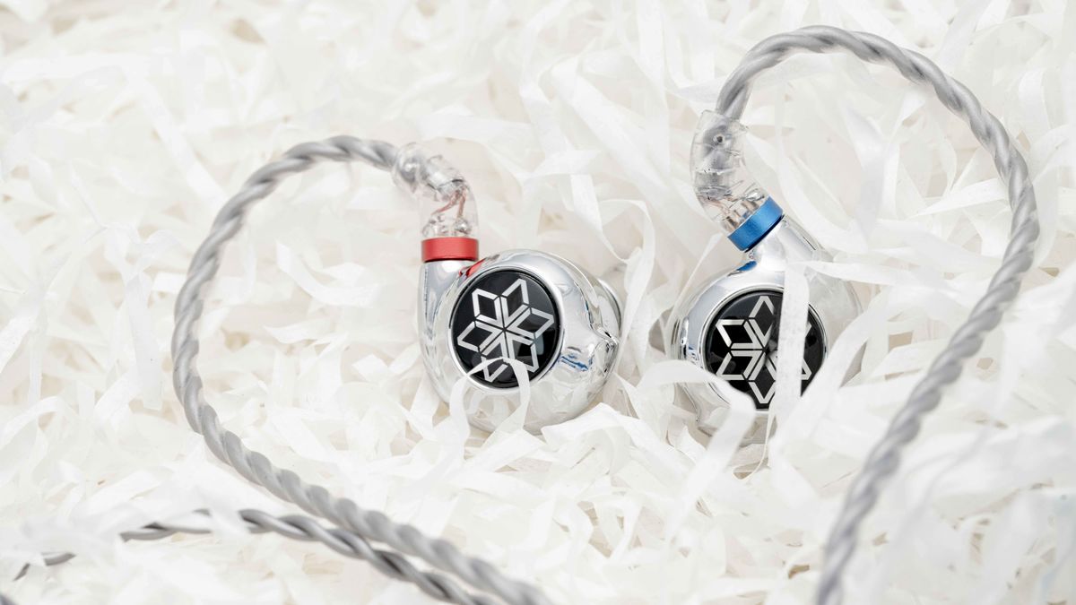 FiiO FH11 in-ear hovedtelefoner