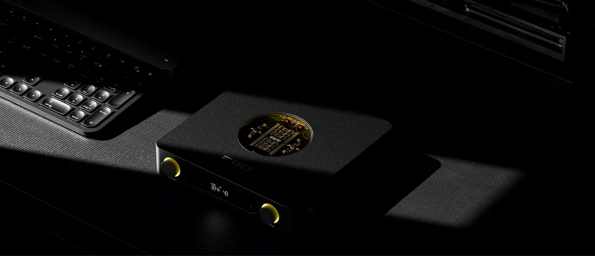 FiiO K13 R2R DAC og Hovedtelefonforstærker