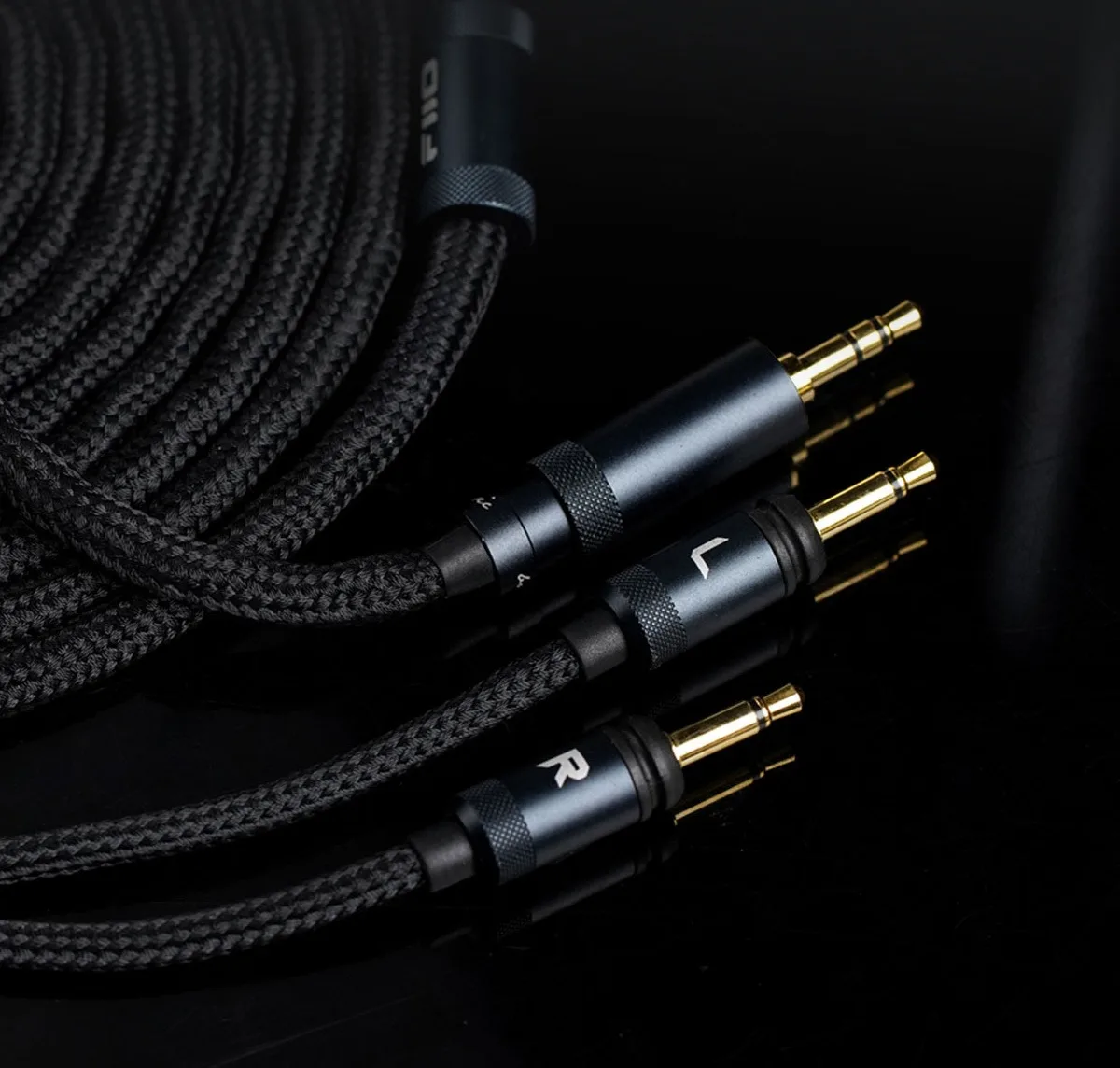 FiiO LL-RC 1.5M Hovedtelefon kabel (4.4mm - 3.5mm)