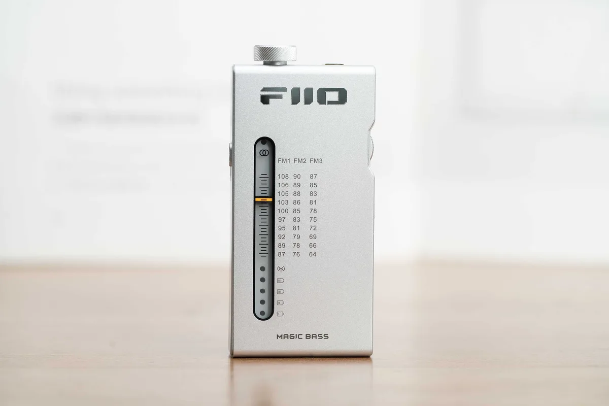 FiiO RR11 Bærbar FM-Radio og USB-DAC