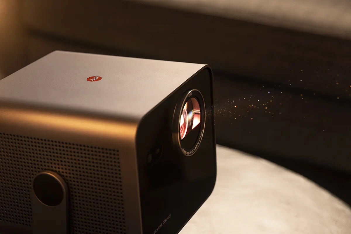 Leica Compact Cine 1 Projektor