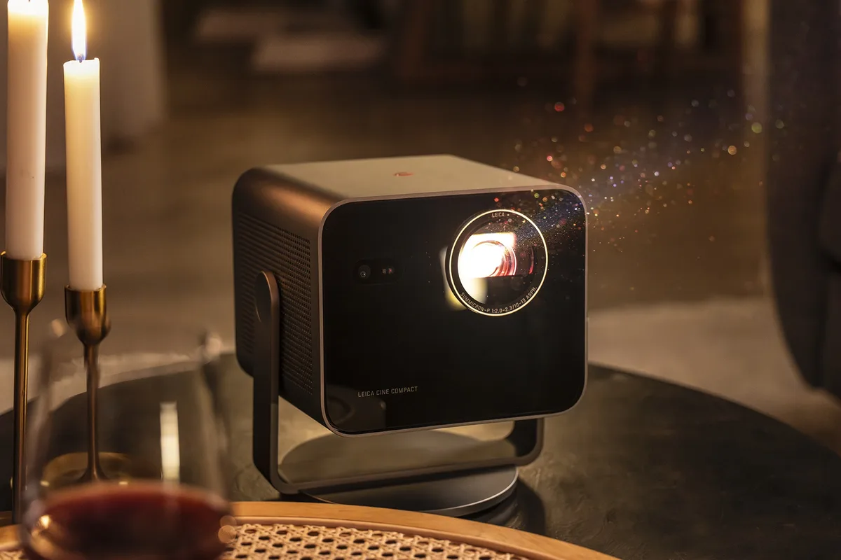 Leica Compact Cine 1 Projektor