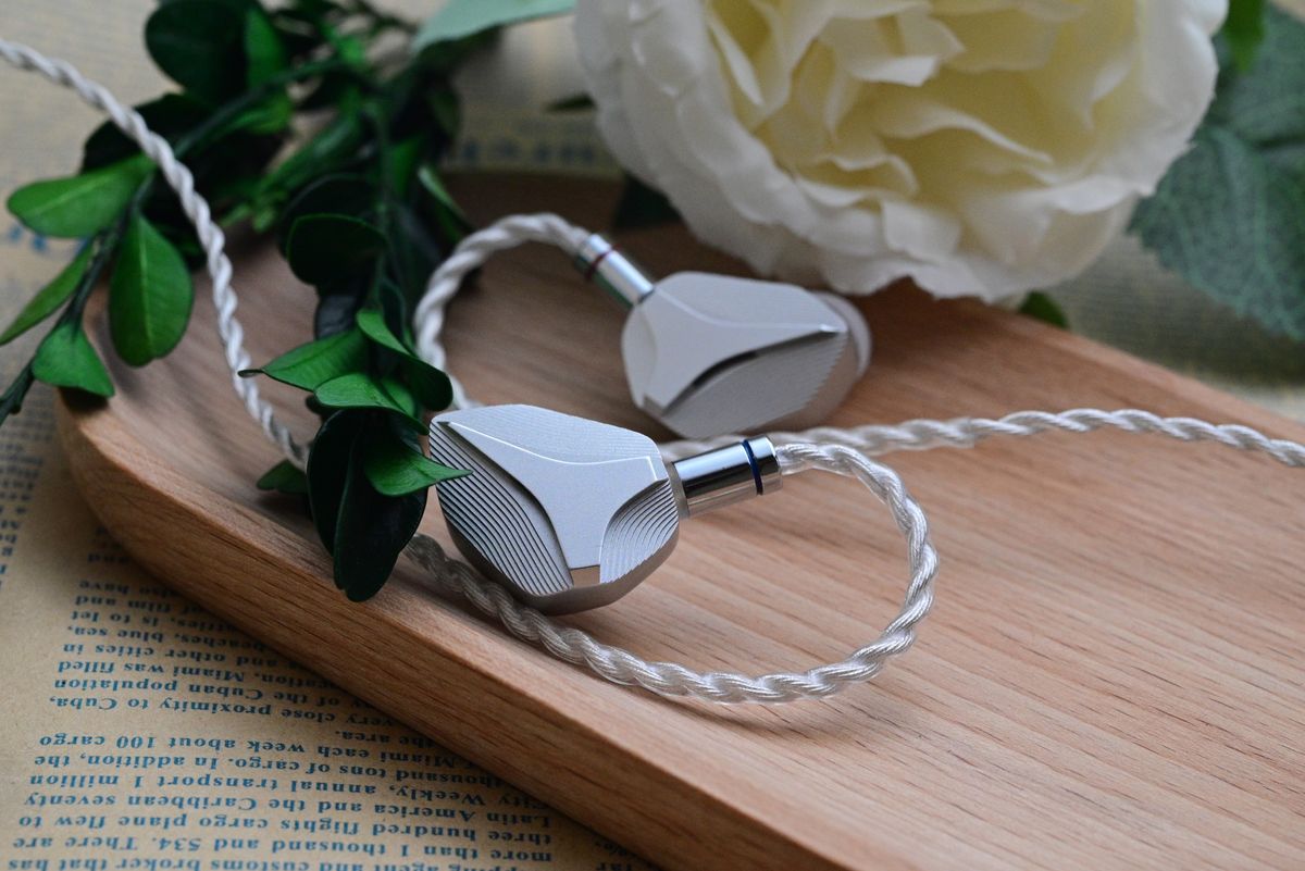 Hidizs MP145 (3,5 mm) Planar In-Ear Hovedtelefoner