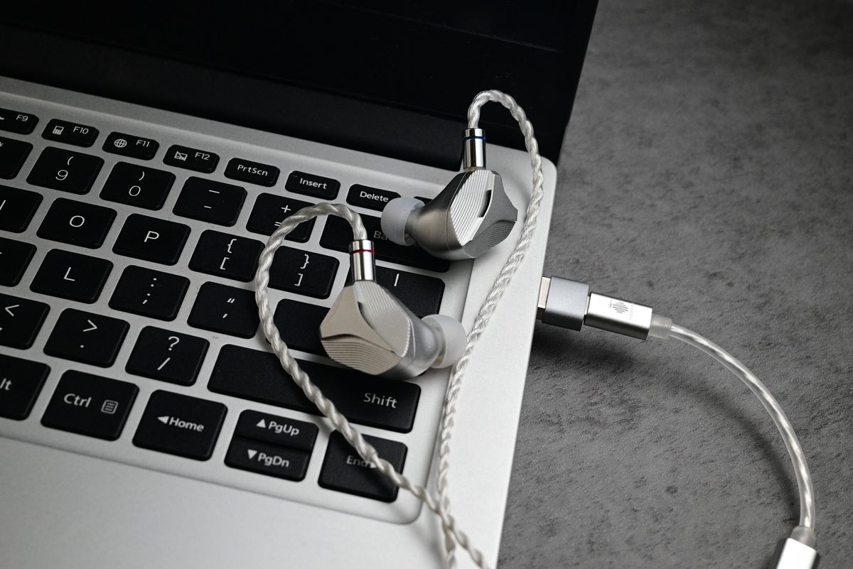 Hidizs MP145 (4,4 mm) Planar In-Ear Hovedtelefoner