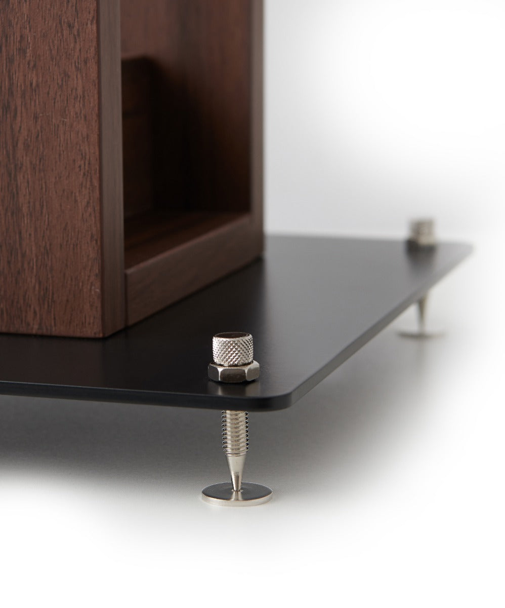 NorStone Alva Plus Walnut Højttalerstandere