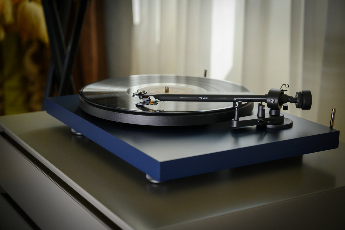 Pro-Ject Debut E OM5e