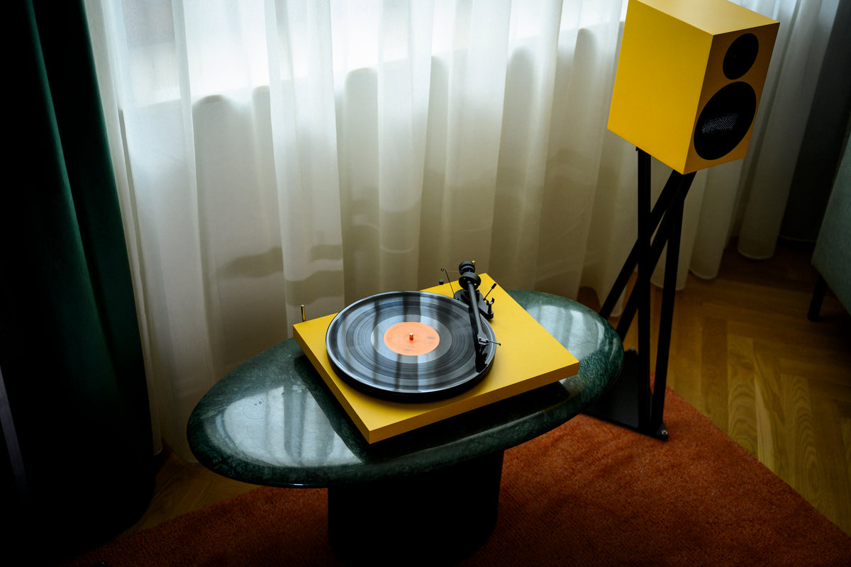 Pro-Ject Debut E OM5e