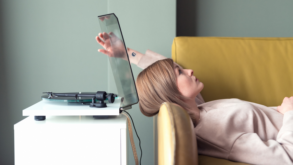 Pro-Ject T1 EVO Phono OM10