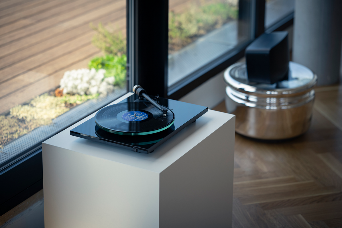 Pro-Ject T2 Super Phono Rainier