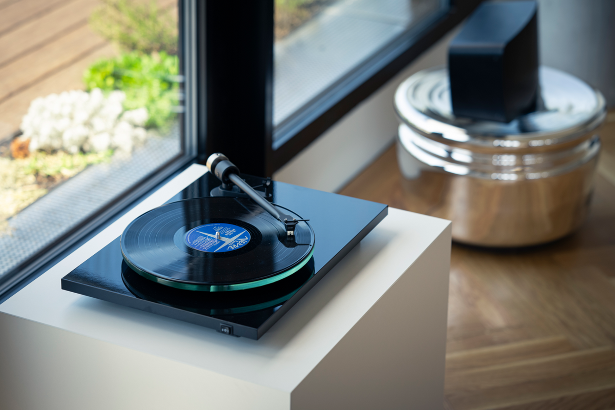 Pro-Ject T2 Super Phono Rainier