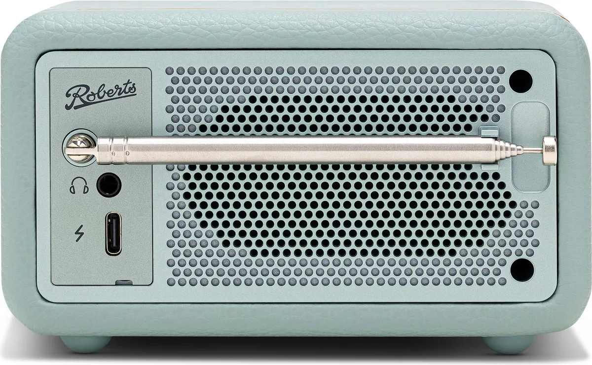 Roberts Revival Petite 2