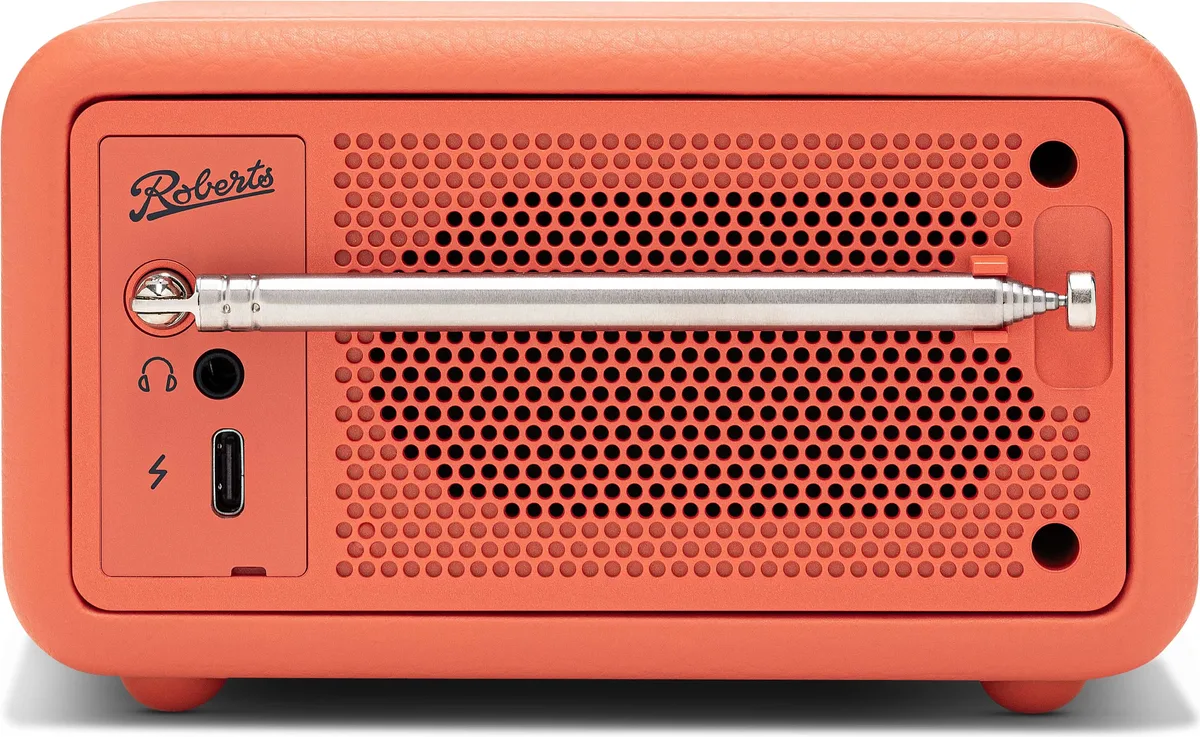 Roberts Revival Petite 2