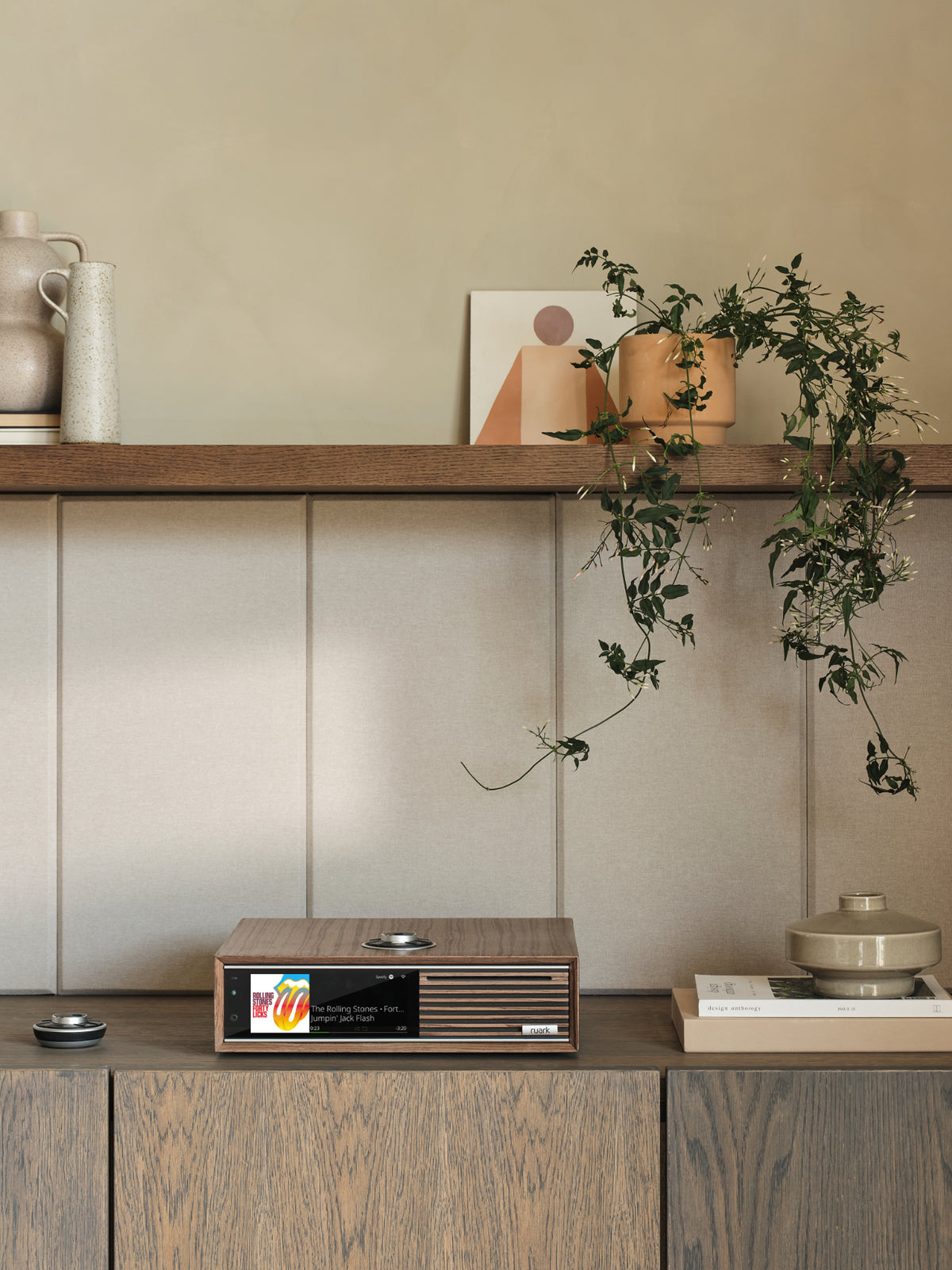 Ruark R710