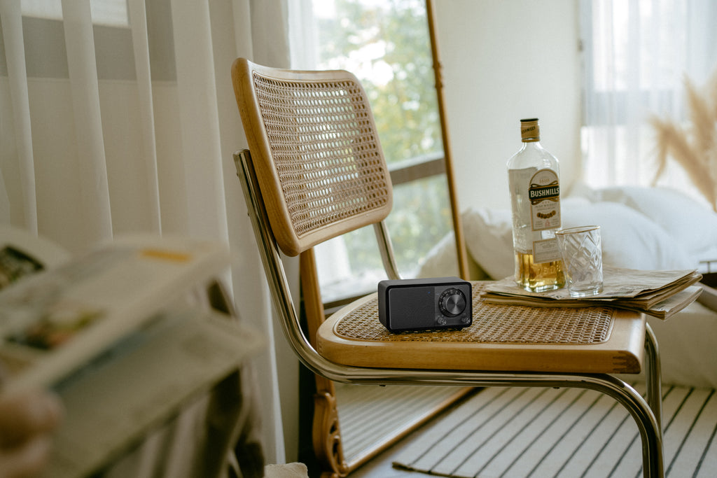 Sangean WR-7 PLUS Kompakt Genopladelig Radio
