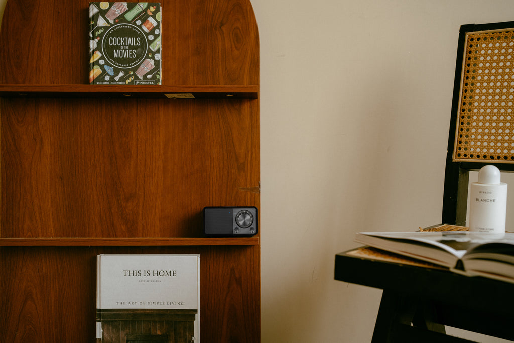 Sangean WR-7 PLUS Kompakt Genopladelig Radio